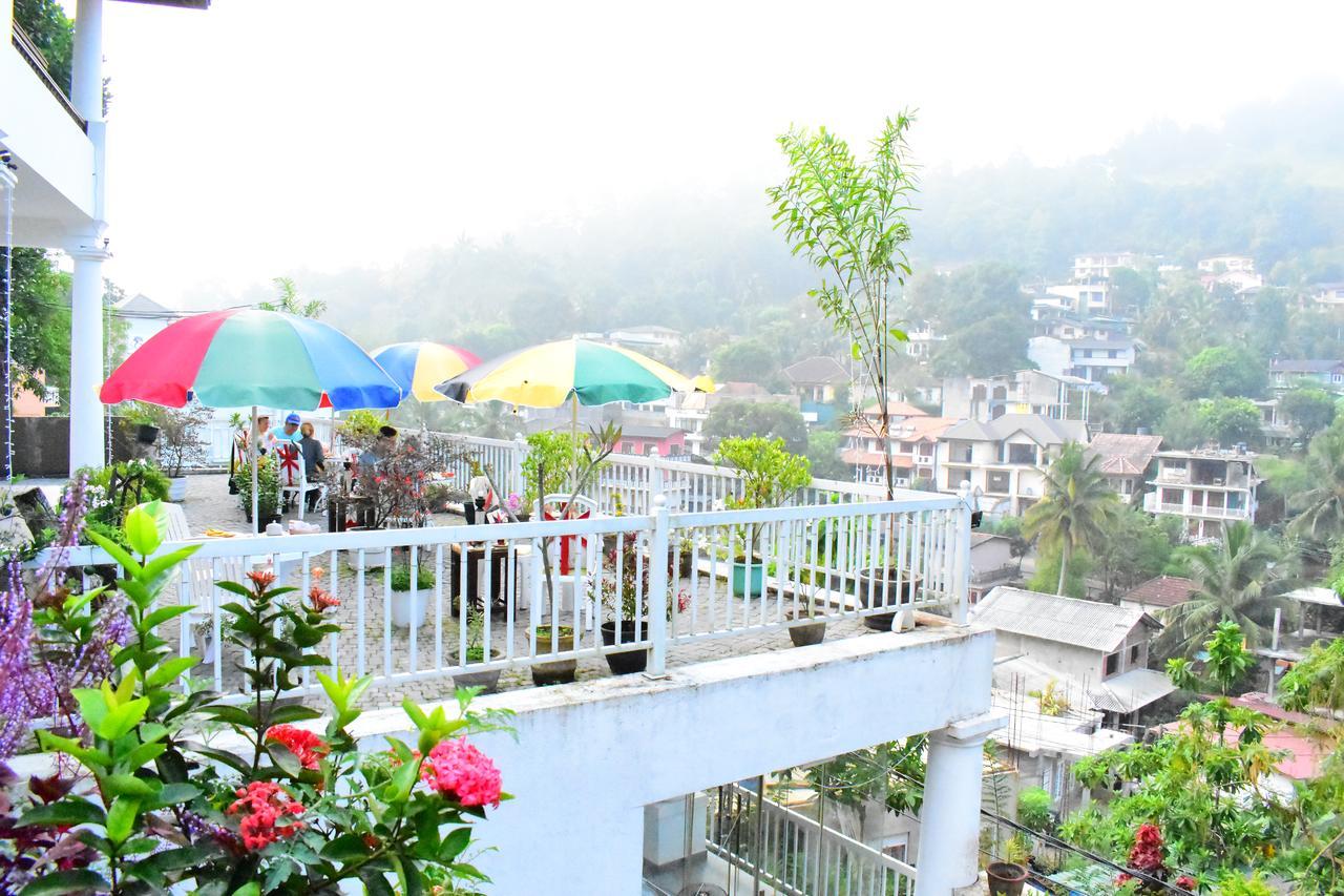 诺丁山乡村别墅住宿加早餐旅馆 Tennekumbura 外观 照片