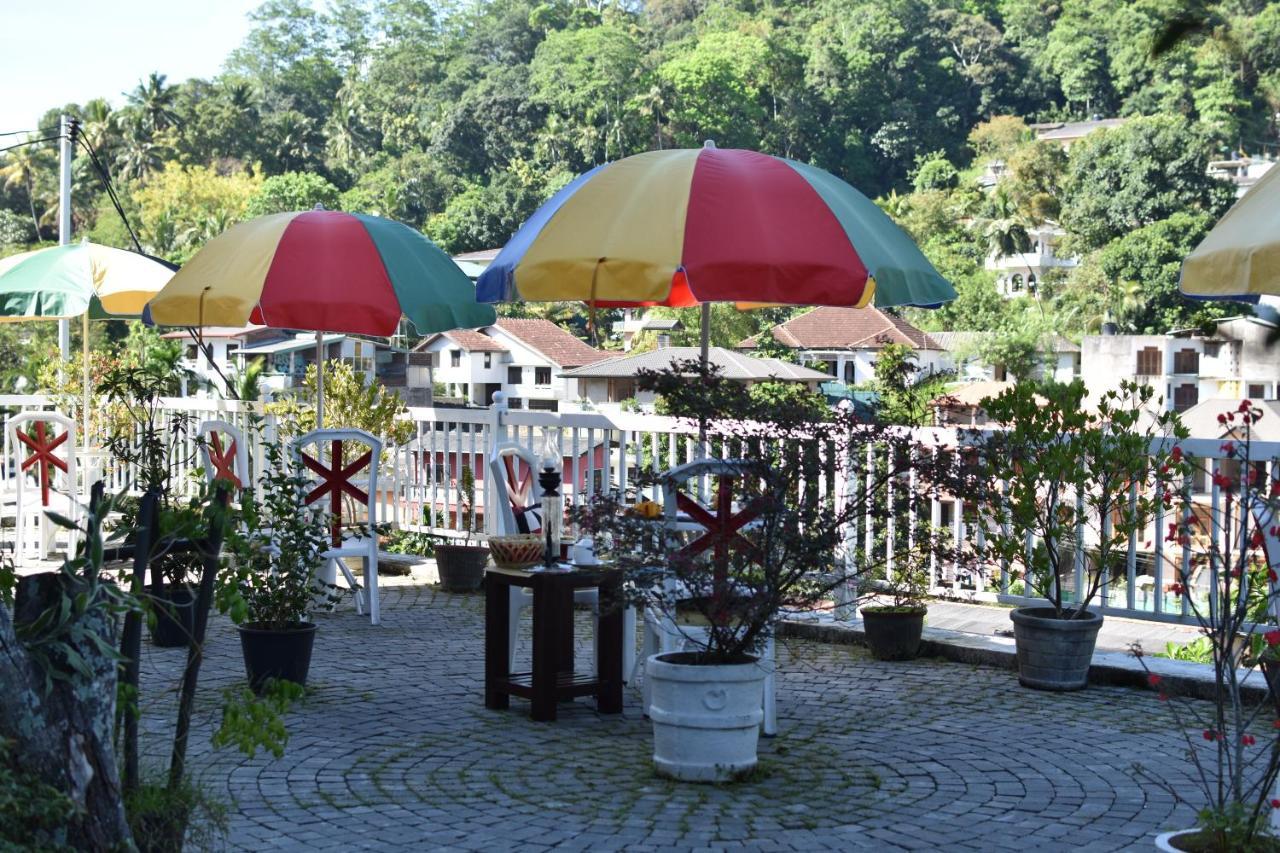 诺丁山乡村别墅住宿加早餐旅馆 Tennekumbura 外观 照片